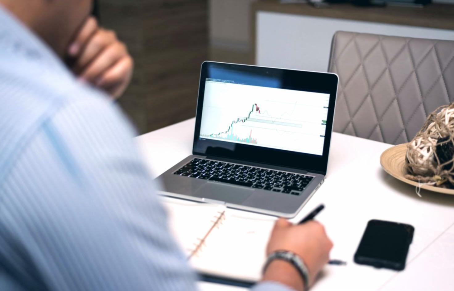 Strukturierte SEO-Analyse für E-Commerce-Plattformen